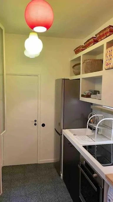 Typical Stylish Parisian Studio - Bastille Area Apartment Paris